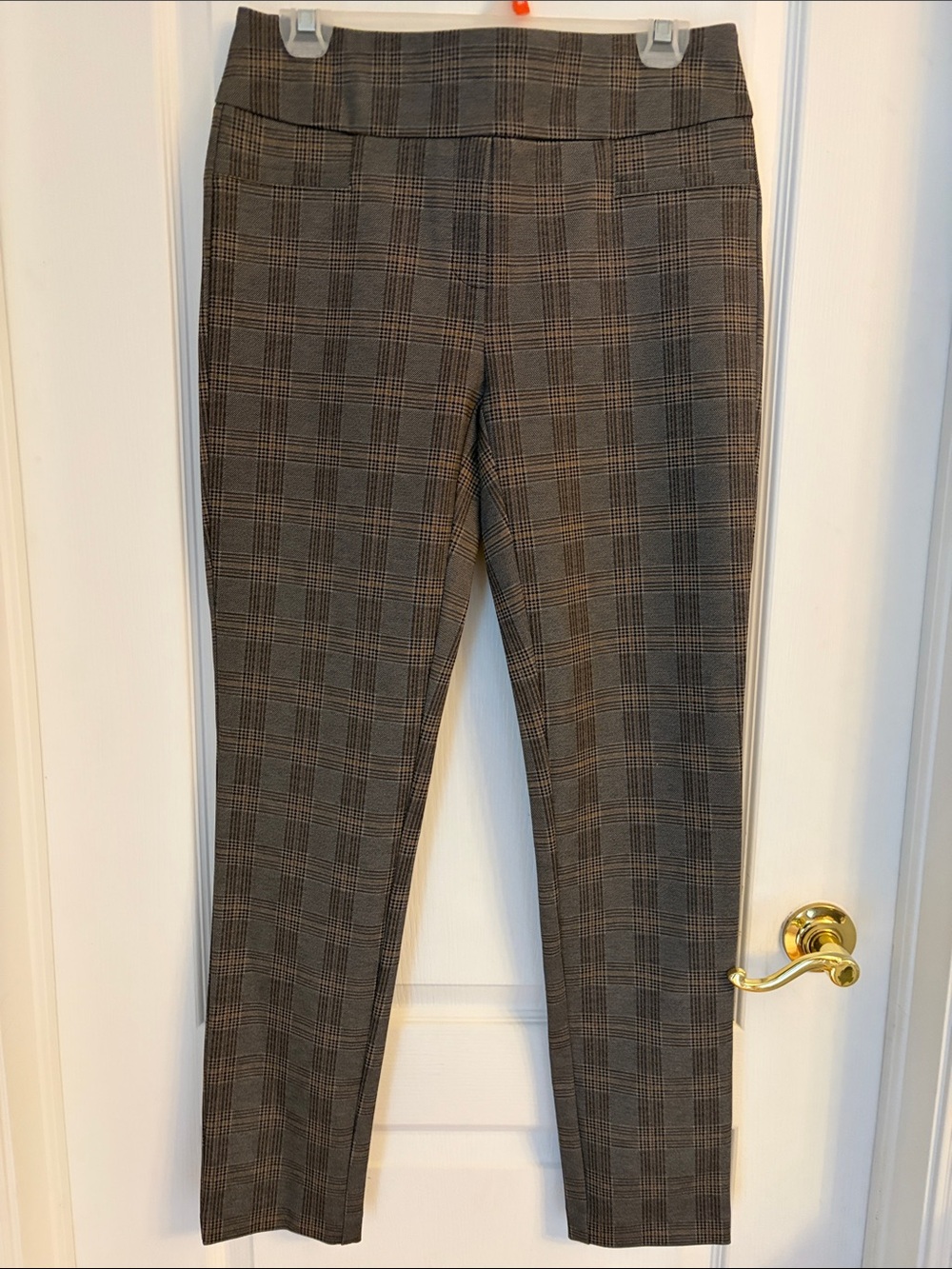 NWOT Plaid Skinny Ankle Pants in Brown and Black